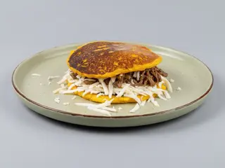 Cachapa mixta