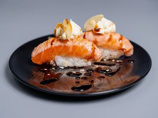 68. Nigiri Especia (2 Pzs.)