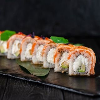 Tataki roll de salmón (8 uds.)
