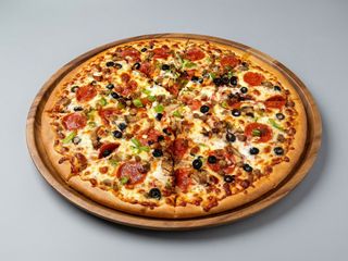 1. Pizza Margarita (28 Cm.)
