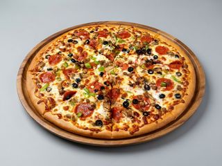 2. Pizza De Jamón Y Queso (28 Cm.)