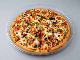13. Pizza Prat (42 Cm.)