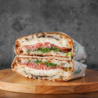 Schiacciata Milo Manara