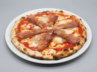 Pizza Trentina (33 Cm.)