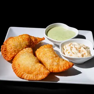 Empanadas/Pastelitos Pollo Queso
