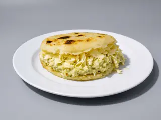 Arepa Reina Pepiada