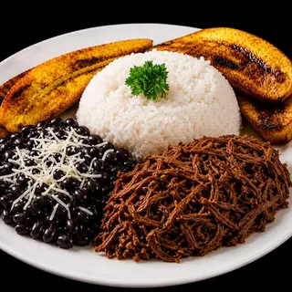 Plato Pabellón