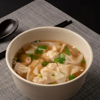 Sopa de Wan Tun