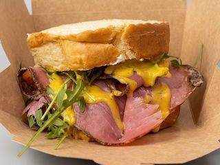 Brioche De Pastrami