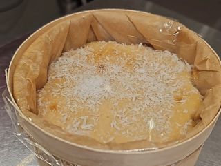 Tarta artesana de queso  dulce de leche y coco