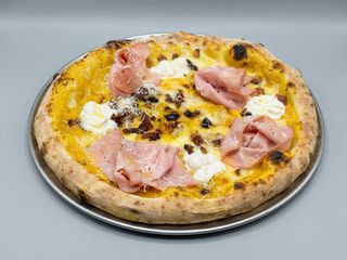 Pizza NAPOLITANA ZUCCA