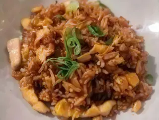 11. Yakimeshi De Pollo