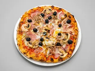 Pizza Capricciosa
