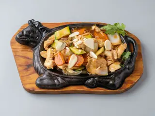 35. Pollo con ajo