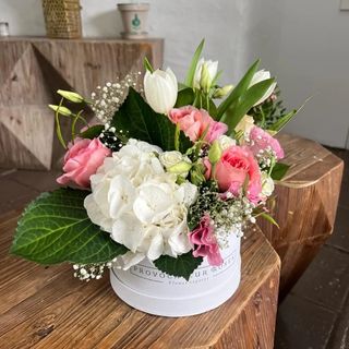 Romantic box