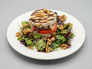 Ensalada Milhojas De Cabra
