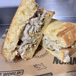 Pulled Chicken Sandwich