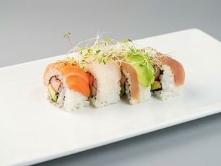 Uramaki rainbow