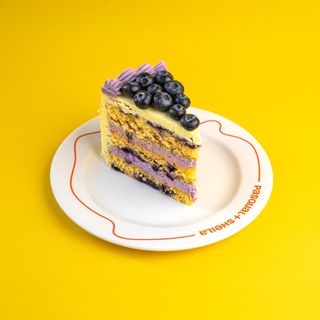 BLUEBERRIES LEMON CAKE