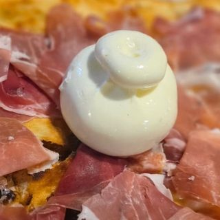CRUDO E BURRATA