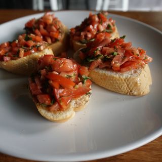 BRUSCHETTA CLASSICA