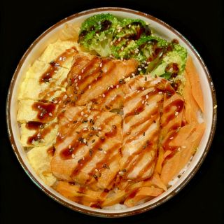 三文鱼饭 sake don