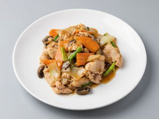 516 Pollo Con Champiñones
