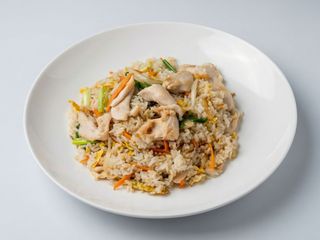 708 Arroz Fritos Con Pollo