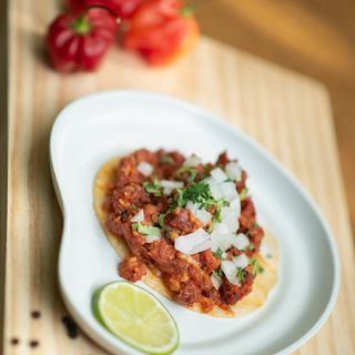 Orden De 4 Tacos De Chorizo Fresco