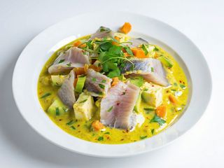 Ensalada fría de Arenque al Curry