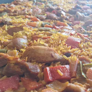 Paella de Pollo y Verduras