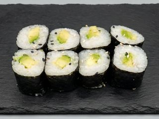90. Mini Rollo Con Aguacate (8 Uds.)