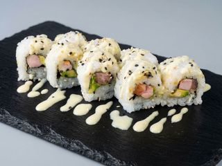 105. Hosomaki De Pato Y Aguacate (8 Uds.)