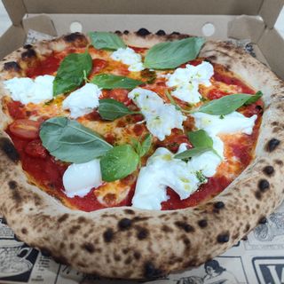 Pizza Burrata (30 Cm.)