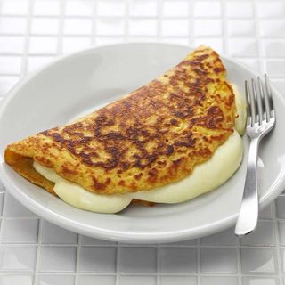 Cachapa Con Cicharron y Queso de Mano