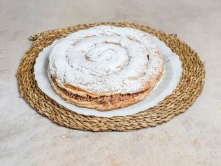 Ensaimada Trufa Mediana