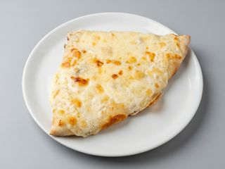 Cacio Y Pimienta Negra Grande 