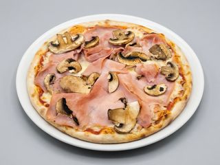 Jamón Cocido Y Champiñones Grande 