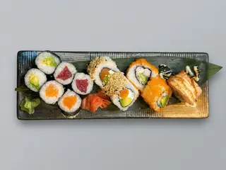 Maki Mix (12 Uds.)