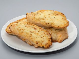Pan con ajo y queso