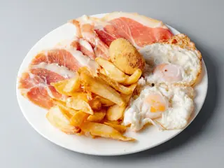 Plato De Huevos Fritos