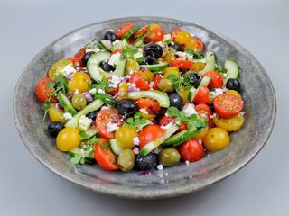 26. Ensalada Griega