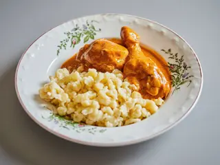 Pollo Al Paprikás