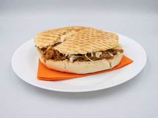 Campero De Kefta Con Queso