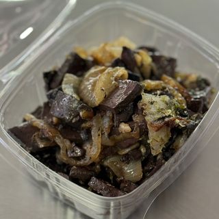 Higados de pollo en salsa