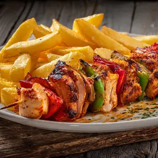 BROCHETA DE POLLO A LA BARBACOA DE LEÑA