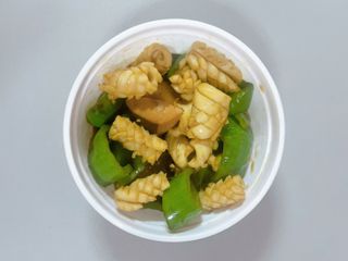 Calamars Amb Pebrots I Bolets Xinesos