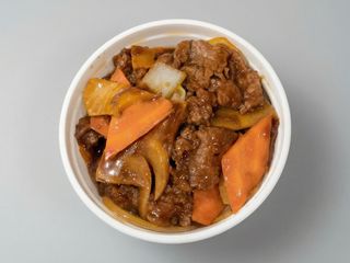 Vedella Amb Salsa D'ostres.