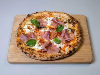 Pizza punta di picante Román style 
