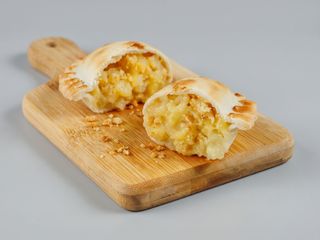 Empanada De Manzana